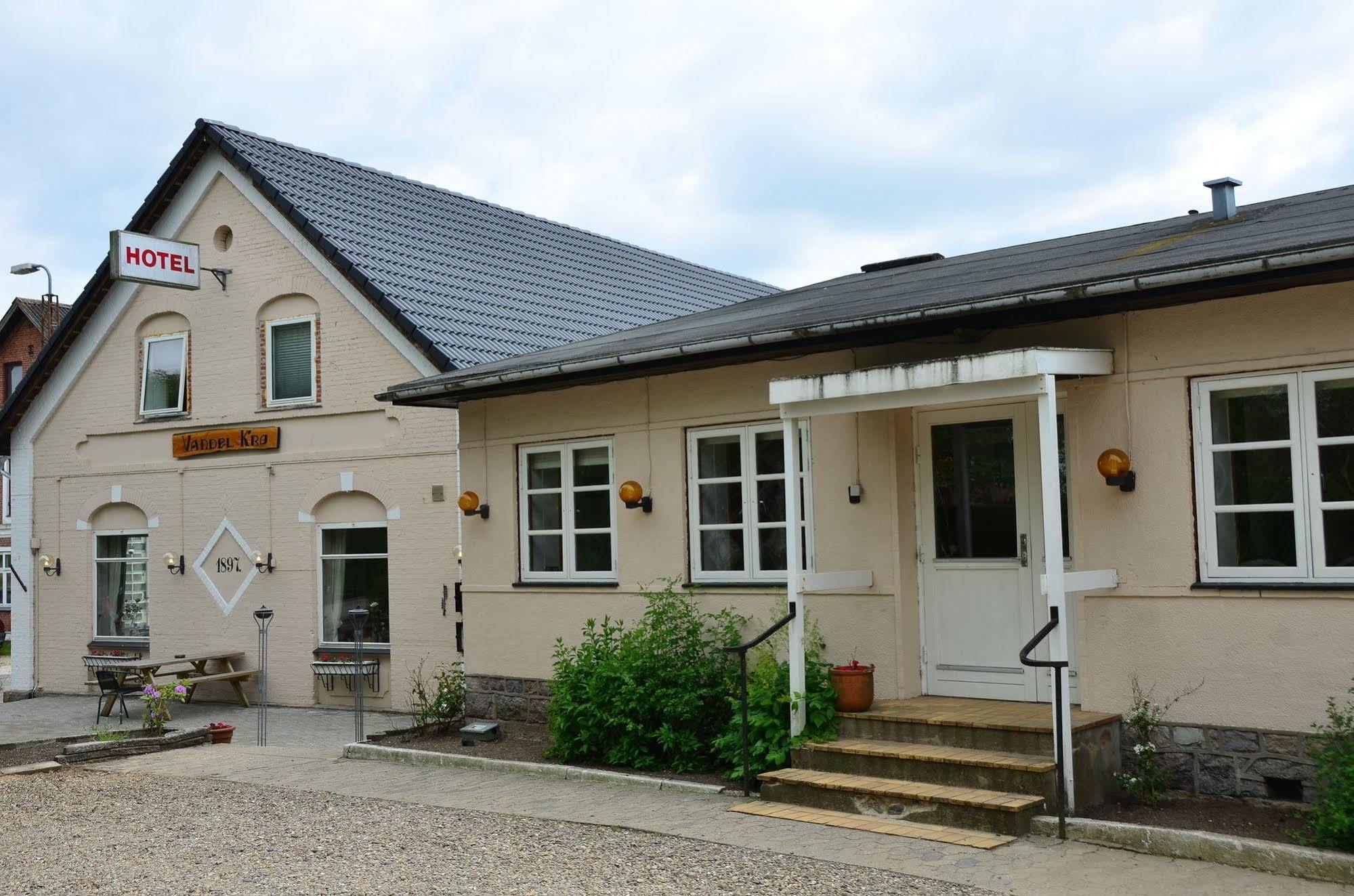 Vandel Hotel - Bed & Breakfast 比隆 外观 照片